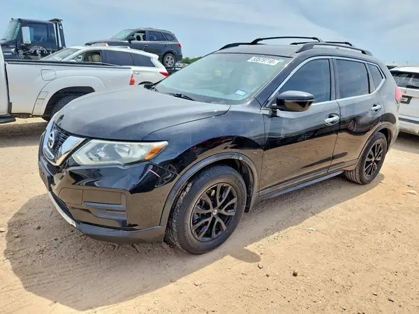 5N1AT2MT4HC802813 2017 NISSAN ROGUE - Image 1