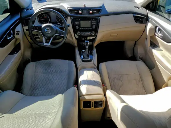 5N1AT2MT4HC811317 2017 NISSAN ROGUE - Image 8