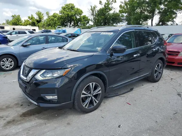 5N1AT2MT4HC818414 2017 NISSAN ROGUE - Image 1