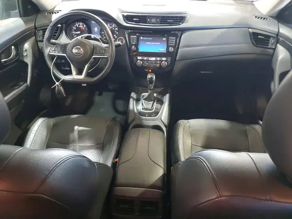 5N1AT2MT4HC819000 2017 NISSAN ROGUE - Image 8
