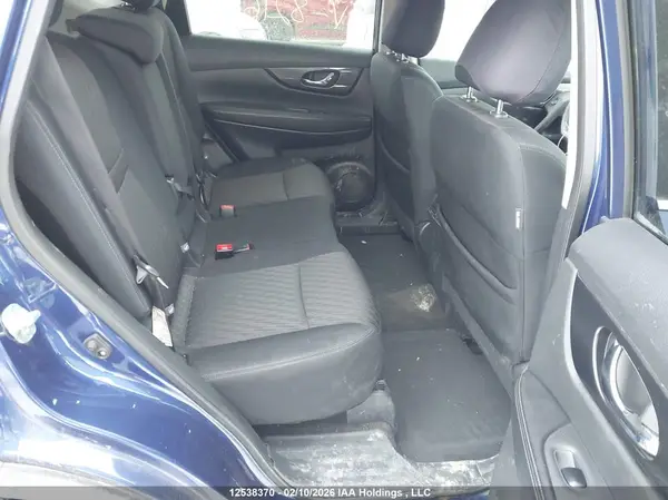 5N1AT2MT4HC821636 2017 NISSAN ROGUE - Image 8