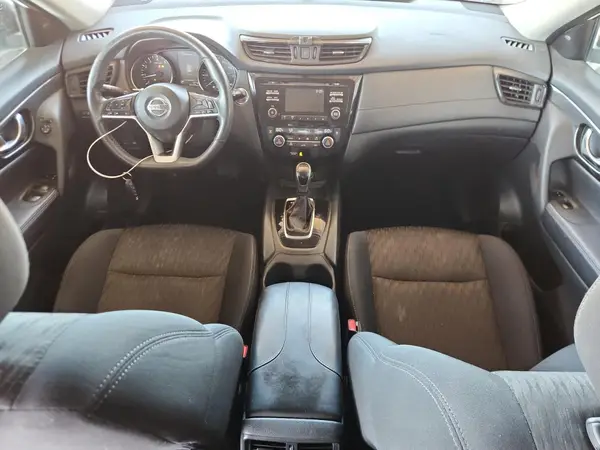 5N1AT2MT4HC822222 2017 NISSAN ROGUE - Image 8
