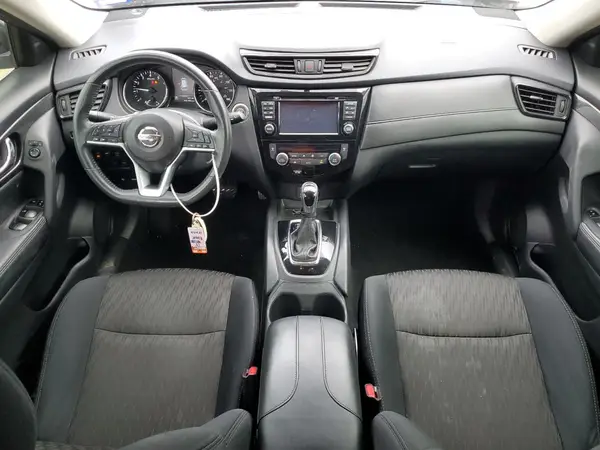 5N1AT2MT4HC824178 2017 NISSAN ROGUE - Image 8