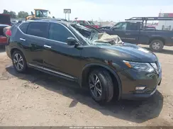 5N1AT2MT4HC826738 2017 NISSAN ROGUE