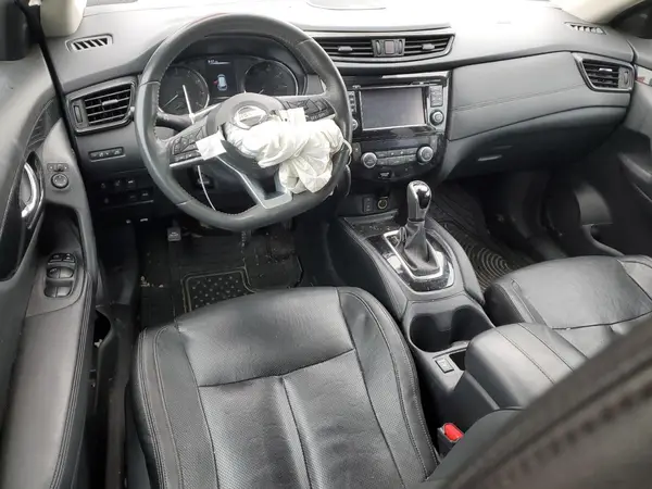 5N1AT2MT4HC827341 2017 NISSAN ROGUE - Image 8