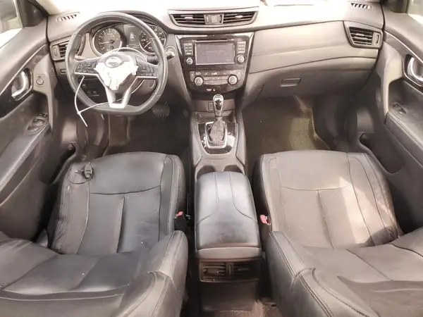 5N1AT2MT4HC830630 2017 NISSAN ROGUE - Image 8