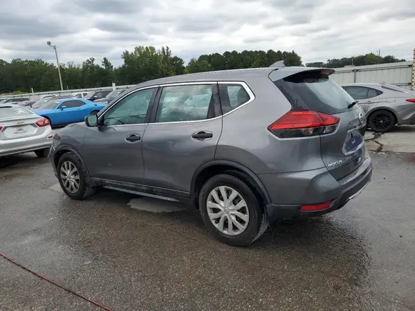 5N1AT2MT4HC832216 2017 NISSAN ROGUE - Image 2