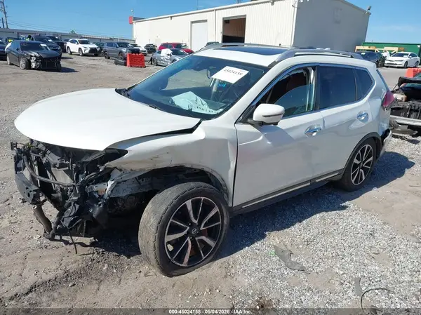 5N1AT2MT4HC834757 2017 NISSAN ROGUE - Image 2