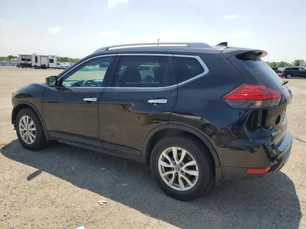 5N1AT2MT4HC839103 2017 NISSAN ROGUE - Image 2