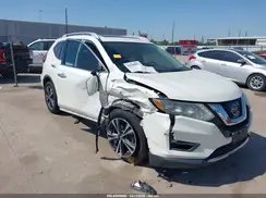 5N1AT2MT4HC843622 2017 NISSAN ROGUE
