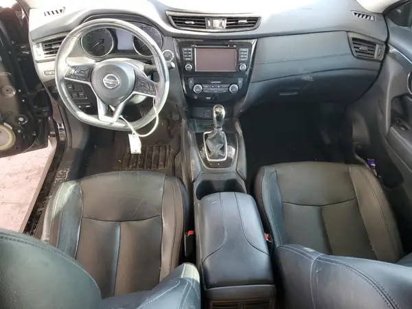 5N1AT2MT4HC849601 2017 NISSAN ROGUE - Image 8