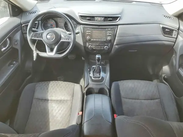 5N1AT2MT4HC859352 2017 NISSAN ROGUE - Image 8
