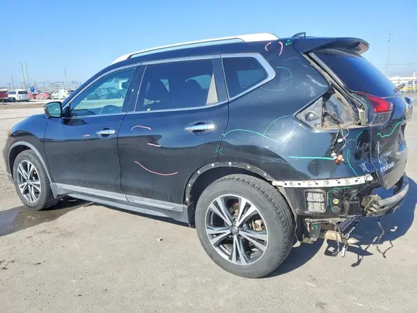 5N1AT2MT4HC863661 2017 NISSAN ROGUE - Image 2