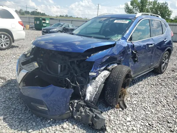 5N1AT2MT4HC864731 2017 NISSAN ROGUE - Image 1