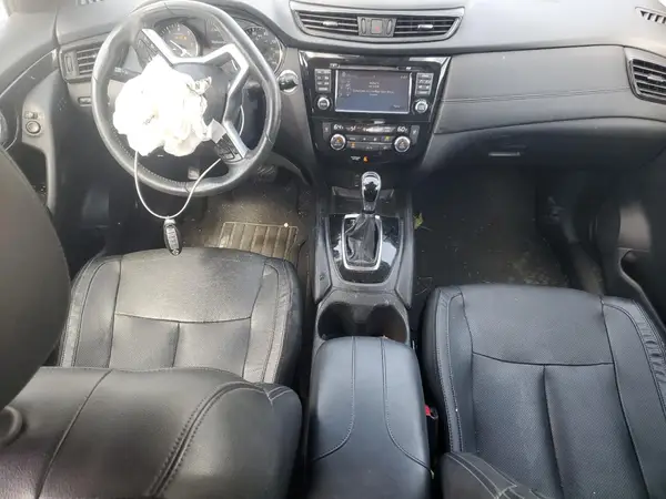 5N1AT2MT4HC864731 2017 NISSAN ROGUE - Image 8