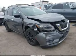 5N1AT2MT4HC864888 2017 NISSAN ROGUE
