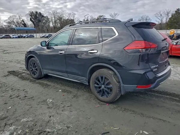 5N1AT2MT4HC878452 2017 NISSAN ROGUE - Image 2