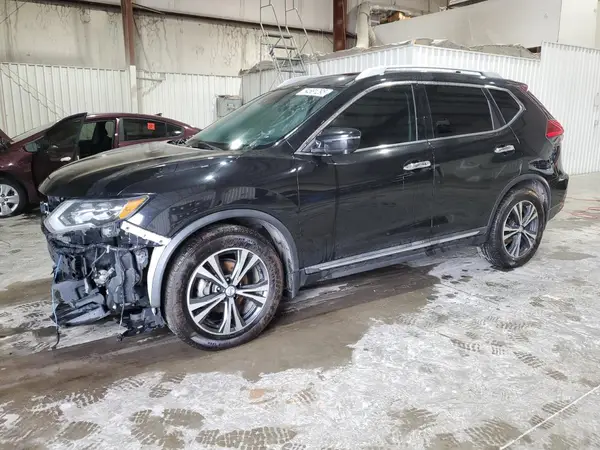 5N1AT2MT4HC879407 2017 NISSAN ROGUE - Image 1