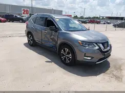 5N1AT2MT4HC883490 2017 NISSAN ROGUE
