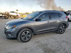 5N1AT2MT4HC884123 2017 NISSAN ROGUE