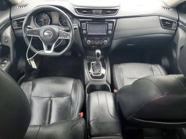 5N1AT2MT4HC887362 2017 NISSAN ROGUE - Image 8