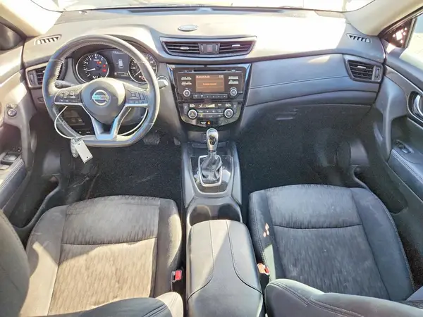 5N1AT2MT4HC892464 2017 NISSAN ROGUE - Image 8
