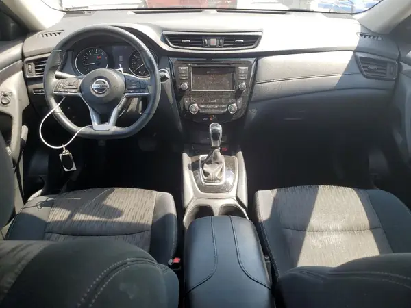 5N1AT2MT4JC700207 2018 NISSAN ROGUE - Image 8