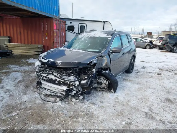 5N1AT2MT4JC701146 2018 NISSAN ROGUE - Image 2