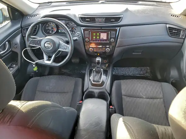 5N1AT2MT4JC703642 2018 NISSAN ROGUE - Image 8