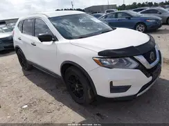 5N1AT2MT4JC703835 2018 NISSAN ROGUE