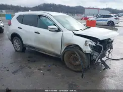 5N1AT2MT4JC705360 2018 NISSAN ROGUE