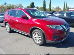 5N1AT2MT4JC705388 2018 NISSAN ROGUE