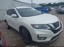 5N1AT2MT4JC706198 2018 NISSAN ROGUE