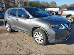 5N1AT2MT4JC709621 2018 NISSAN ROGUE