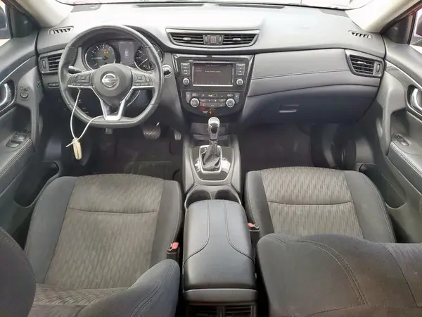 5N1AT2MT4JC718917 2018 NISSAN ROGUE - Image 8