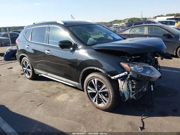 5N1AT2MT4JC734082 2018 NISSAN ROGUE - Image 1