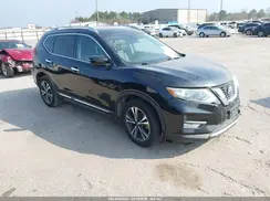 5N1AT2MT4JC735734 2018 NISSAN ROGUE