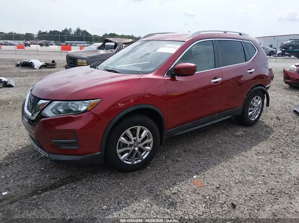 5N1AT2MT4JC739587 2018 NISSAN ROGUE - Image 2