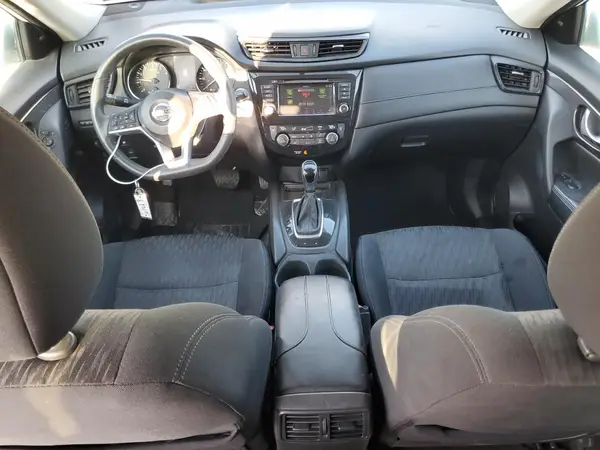 5N1AT2MT4JC741811 2018 NISSAN ROGUE - Image 8