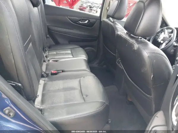 5N1AT2MT4JC750086 2018 NISSAN ROGUE - Image 8