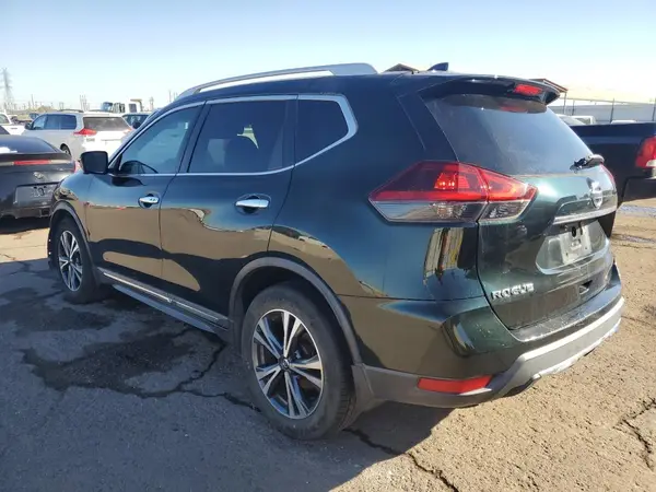 5N1AT2MT4JC751724 2018 NISSAN ROGUE - Image 2