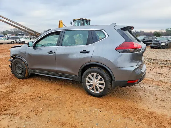 5N1AT2MT4JC764215 2018 NISSAN ROGUE - Image 2