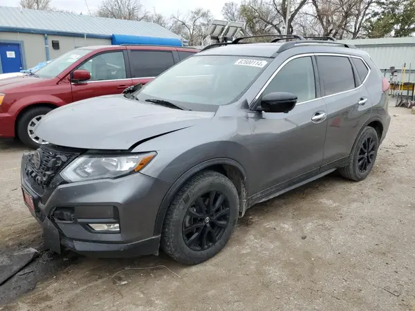 5N1AT2MT4JC764750 2018 NISSAN ROGUE - Image 1