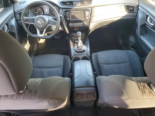 5N1AT2MT4JC770242 2018 NISSAN ROGUE - Image 8