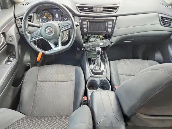 5N1AT2MT4JC782696 2018 NISSAN ROGUE - Image 8