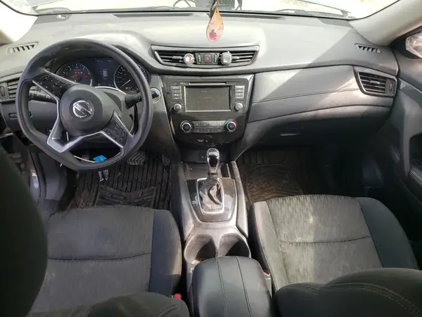 5N1AT2MT4JC784318 2018 NISSAN ROGUE - Image 8