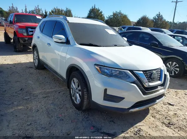 5N1AT2MT4JC785193 2018 NISSAN ROGUE - Image 1