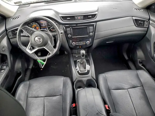 5N1AT2MT4JC798672 2018 NISSAN ROGUE - Image 8