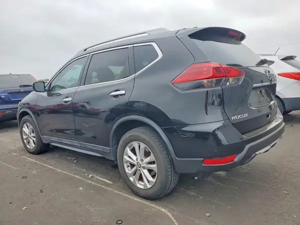 5N1AT2MT4JC805863 2018 NISSAN ROGUE - Image 2