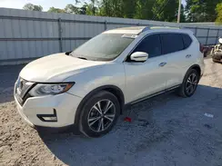 5N1AT2MT4JC808701 2018 NISSAN ROGUE
